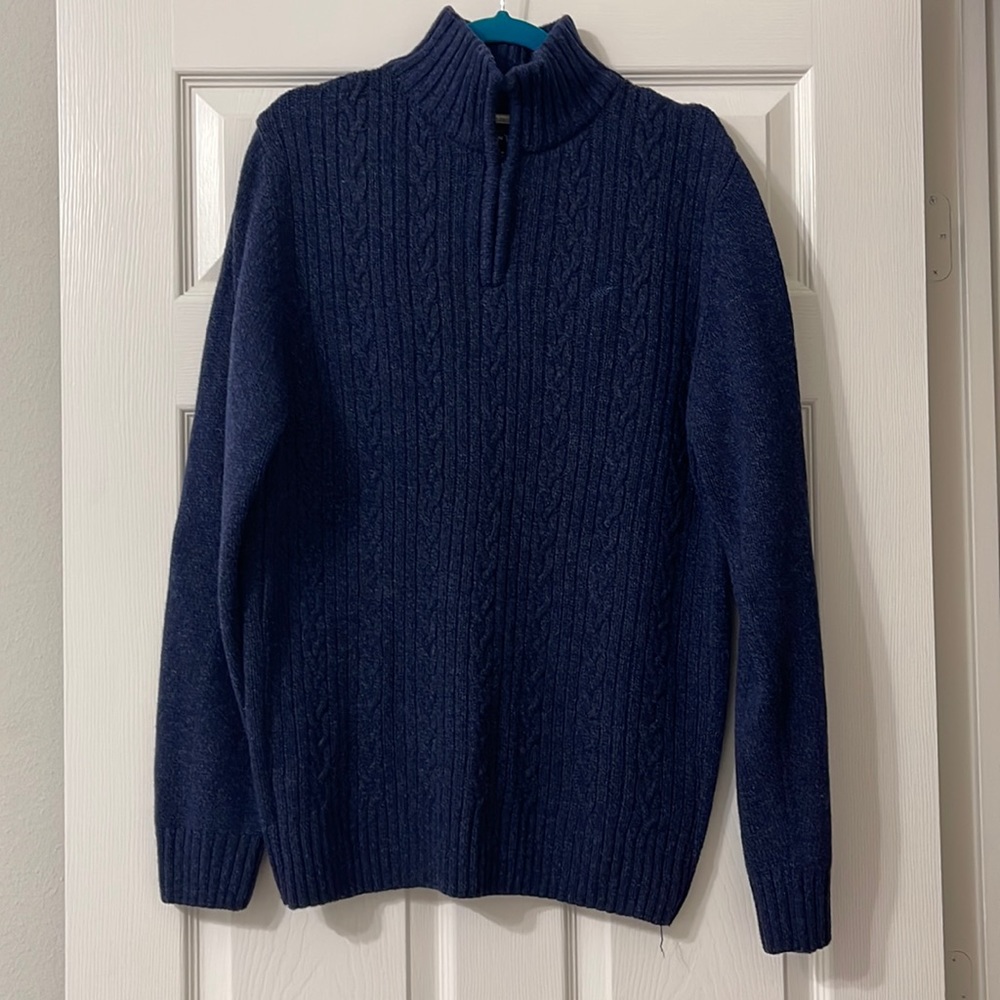 Dylan-Thomas Sweater